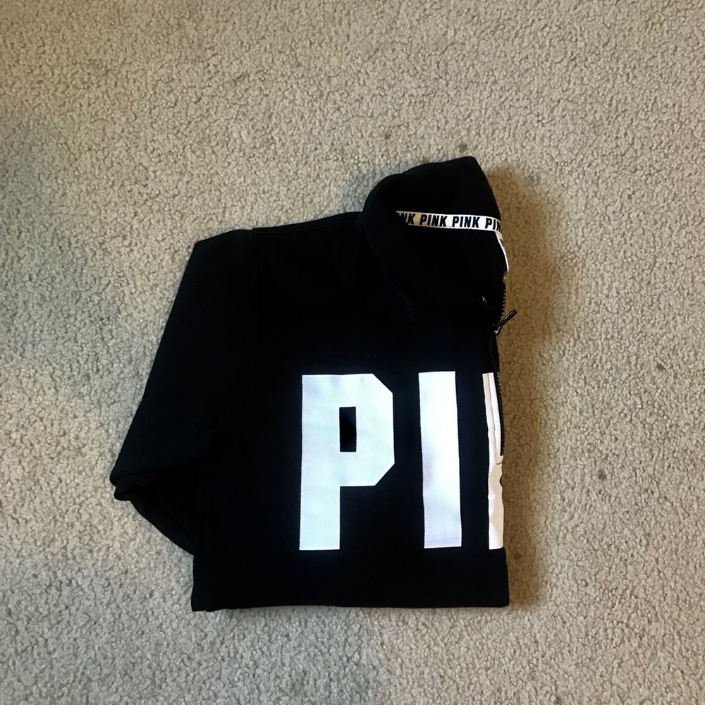 VS Pink 1/4 Zip